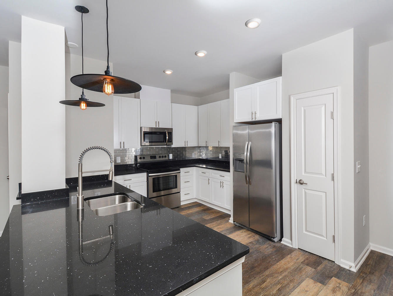 Westchester at the Pavilions Apartments Apartments in Waldorf MD