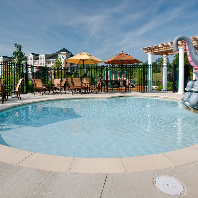 Kiddie swimming pool at Westchester at the Pavilions in Waldorf MD